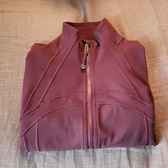 Lululemon Define Cropped Jacket *Nulu - Picture 4 of 10